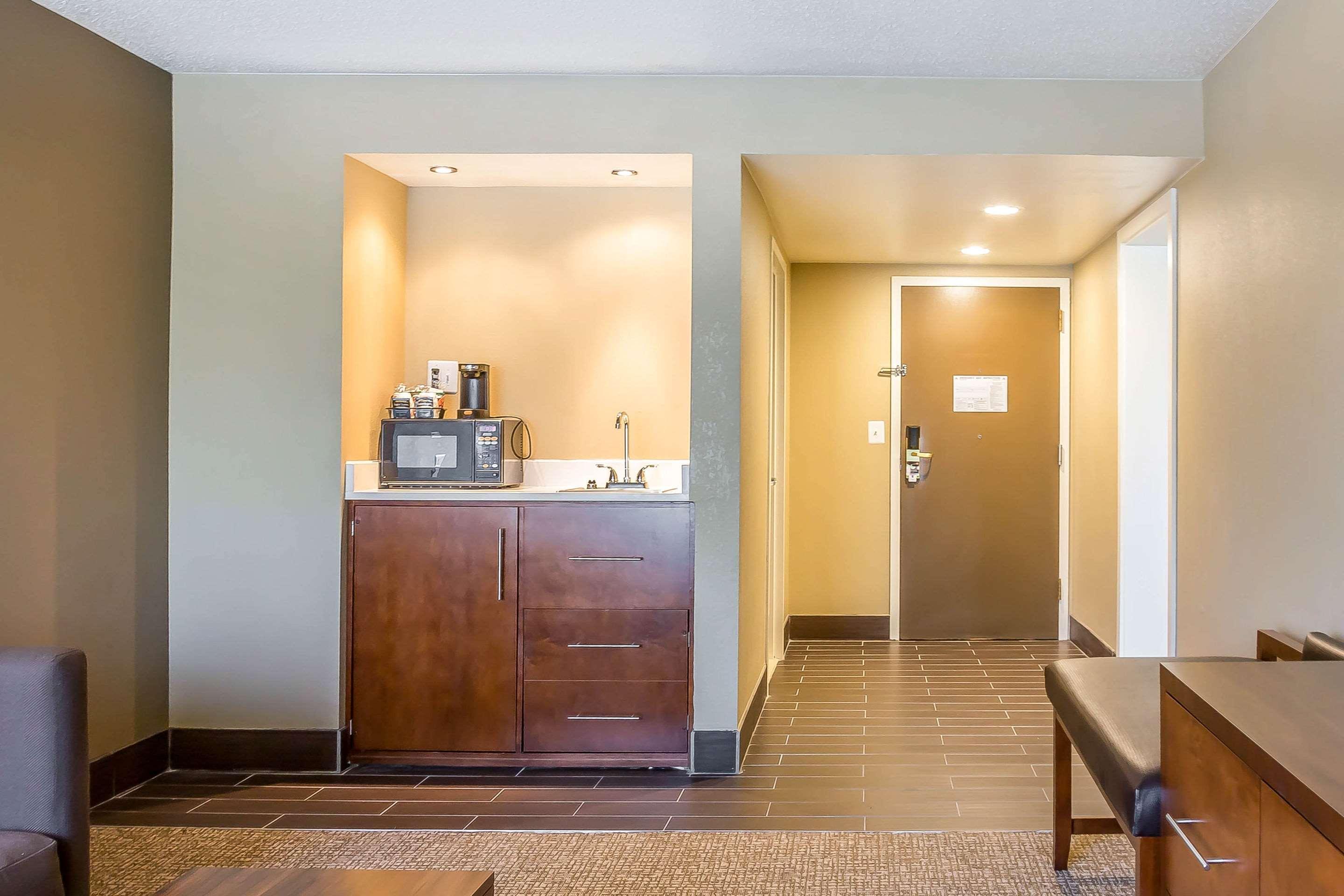 Comfort Inn & Suites Aberdeen Extérieur photo