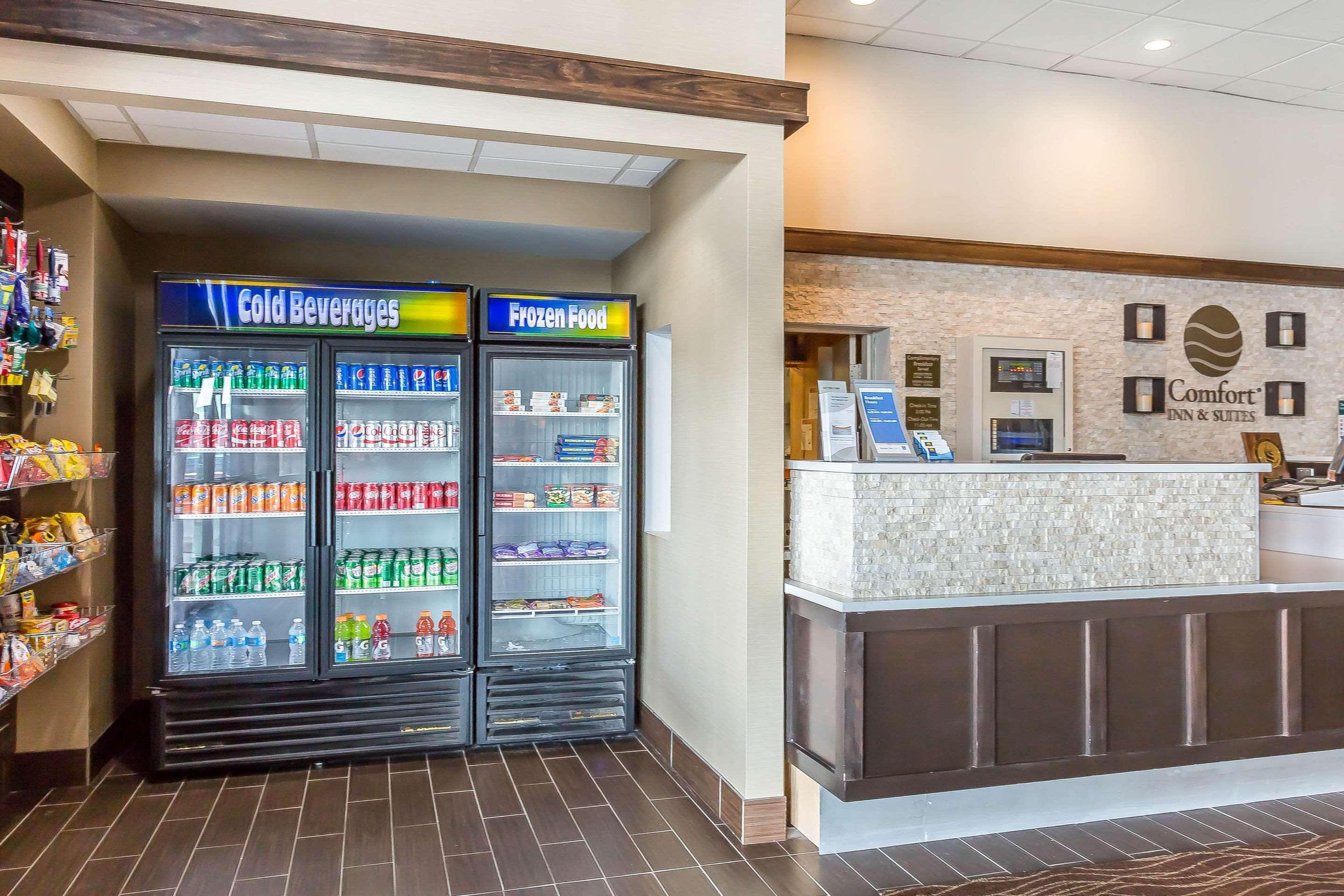Comfort Inn & Suites Aberdeen Extérieur photo