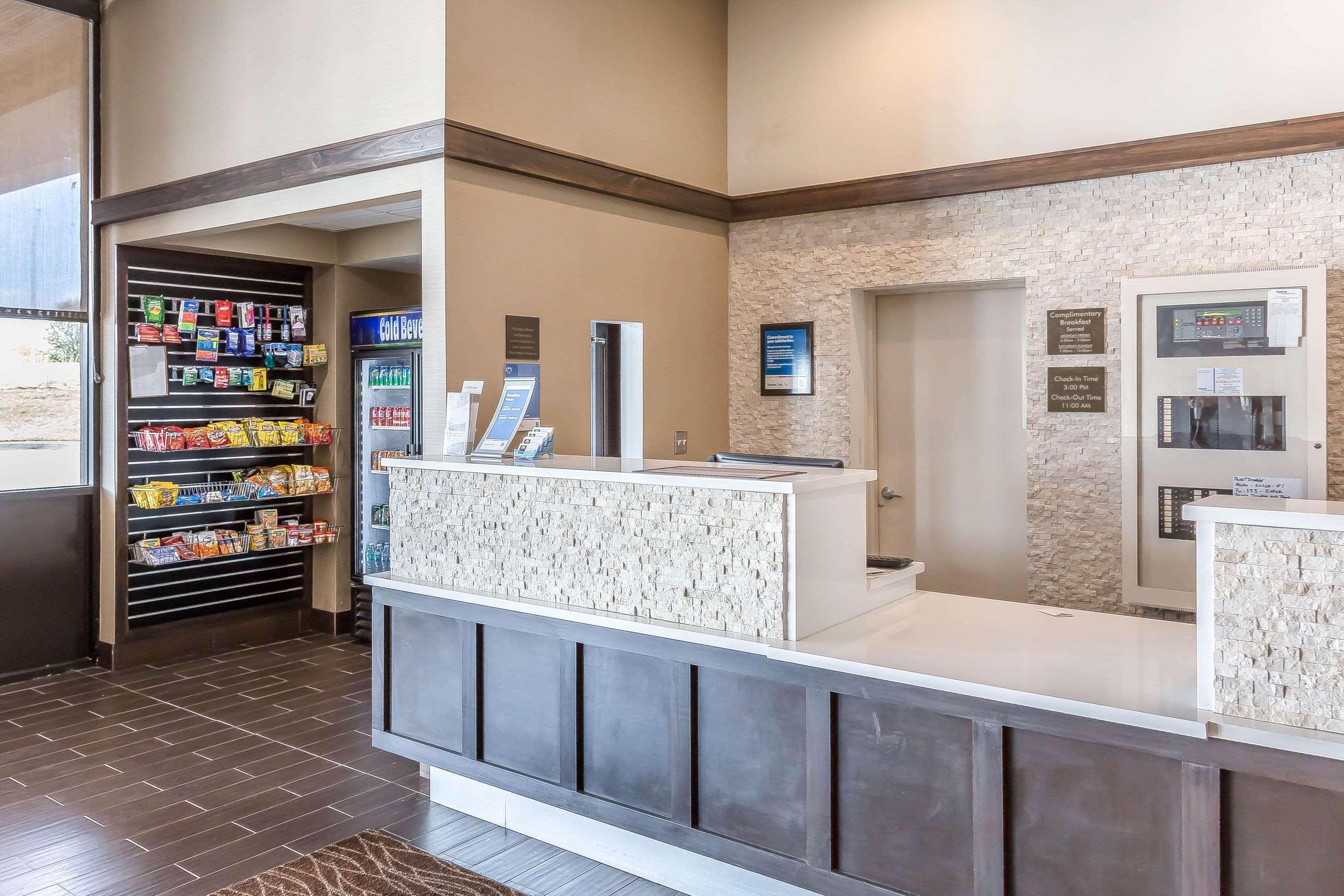 Comfort Inn & Suites Aberdeen Extérieur photo