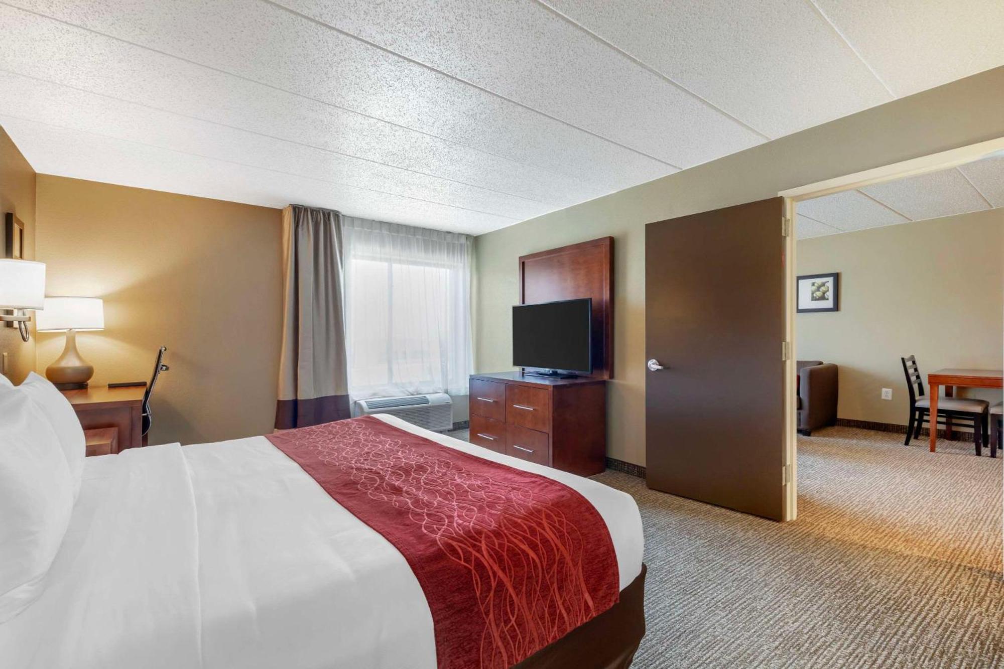 Comfort Inn & Suites Aberdeen Extérieur photo