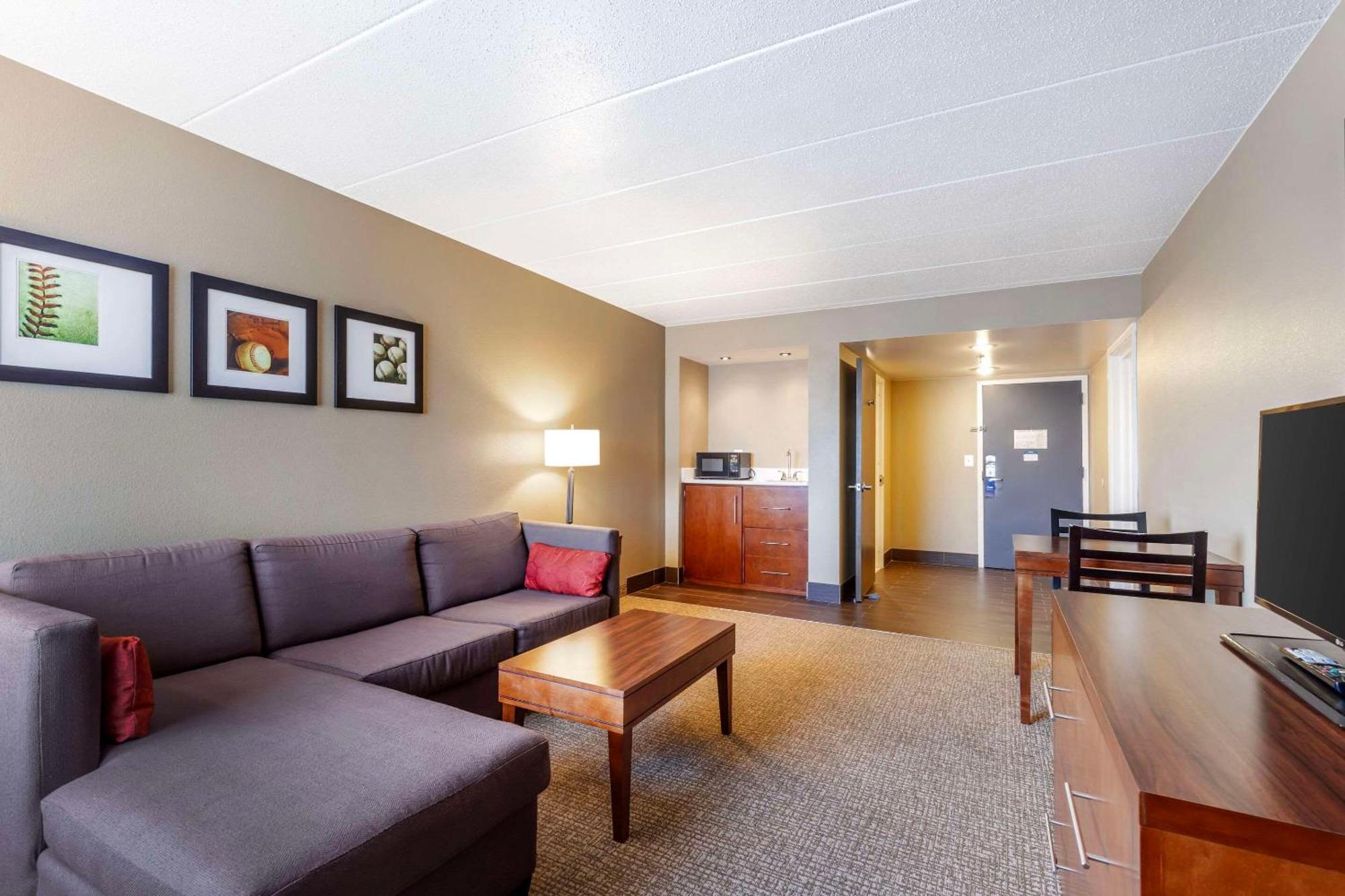 Comfort Inn & Suites Aberdeen Extérieur photo