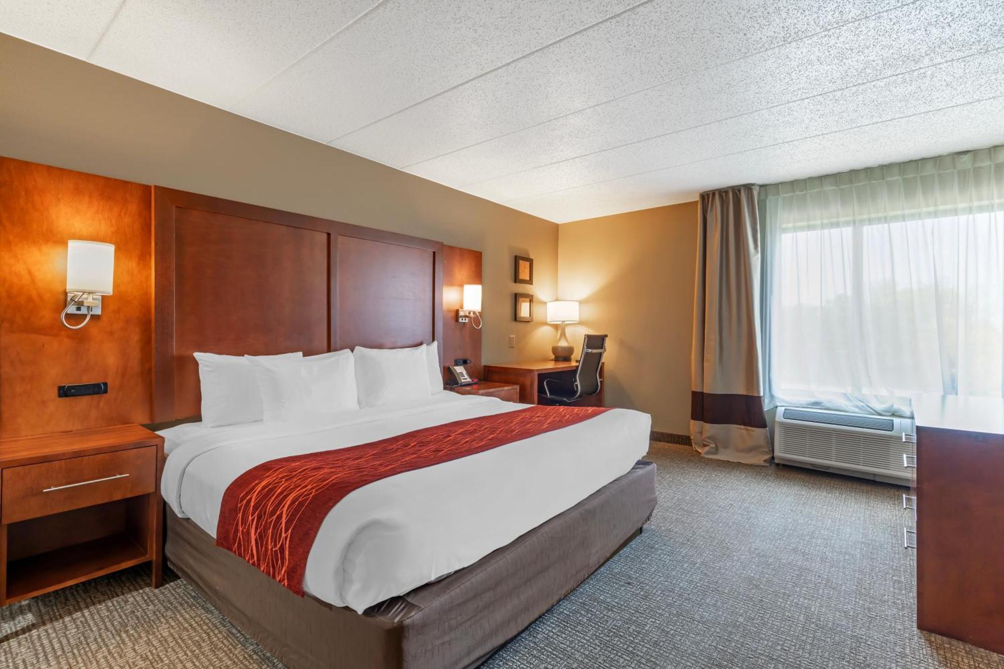 Comfort Inn & Suites Aberdeen Extérieur photo