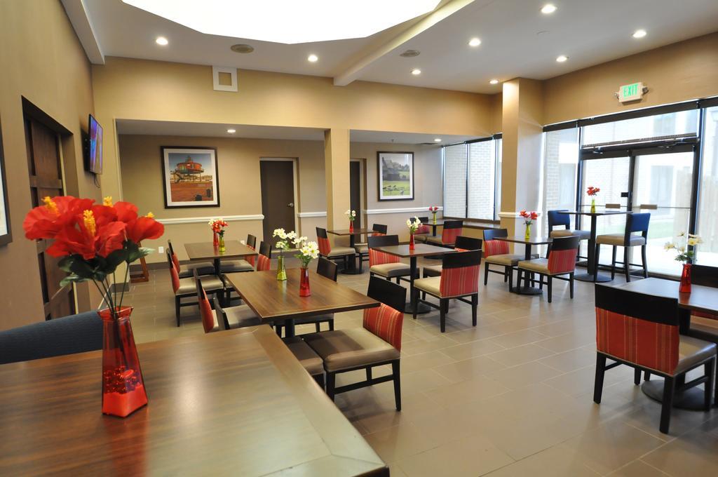 Comfort Inn & Suites Aberdeen Extérieur photo